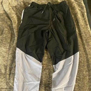 joggers pants